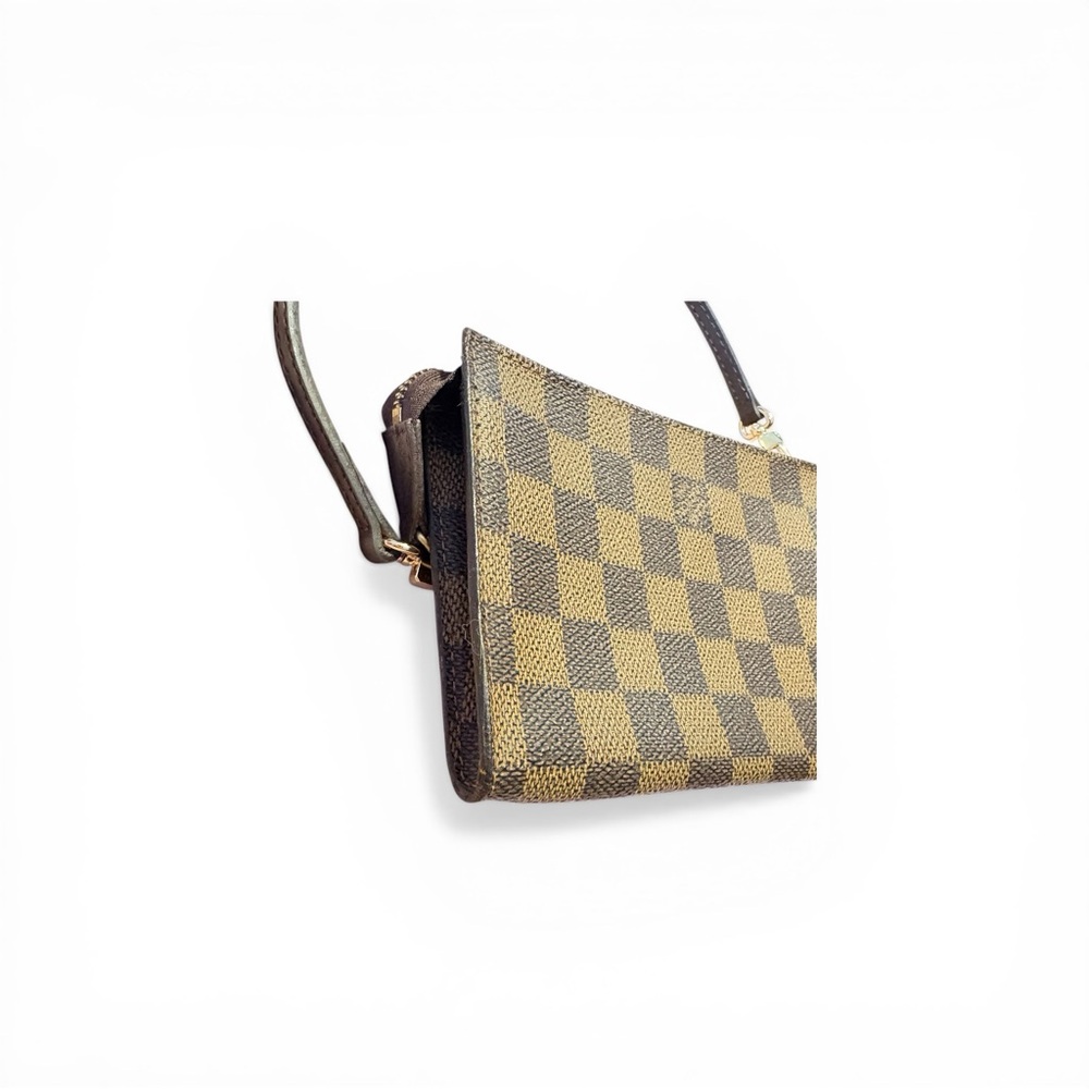 Louis Vuitton Neverfull Pouch in Damier Ebene W/ Strap Attachment • Authentic - Picture 5 of 16